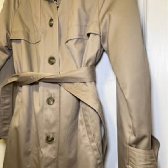 Vintage Early 80’s Sears The Fashion Place Taupe Trench Coat.  12 - Picture 2 of 10